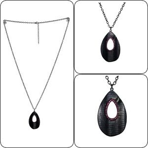 Necklace Black Metal Color with Hot Pink Stones